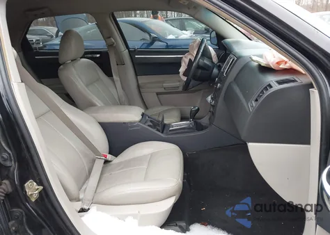 2006 Chrysler 300 Touring z USA, uszkodzony, nr VIN 2C3KA53G86H428631